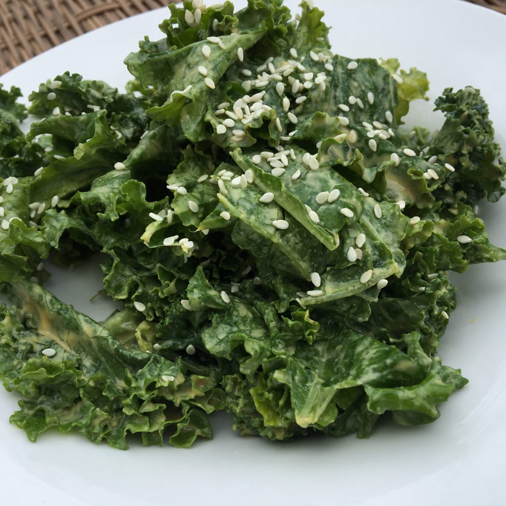 Garlicky Kale - Healthy Living Chick